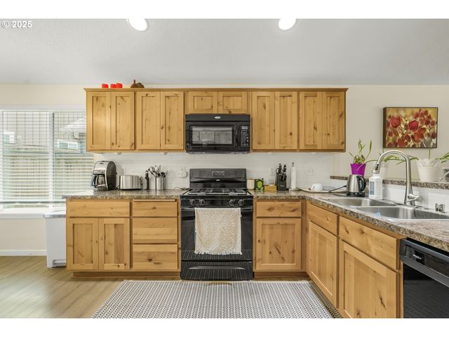 13417 Ne 51ST St, Vancouver, WA 98682