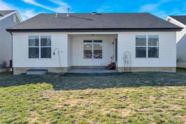 406 Honor Hill Drive, Foristell, MO 63348