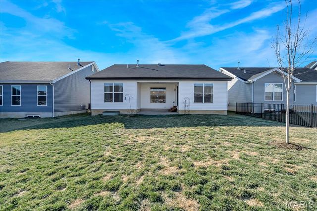 406 Honor Hill Drive, Foristell, MO 63348