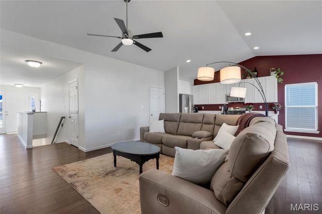 406 Honor Hill Drive, Foristell, MO 63348