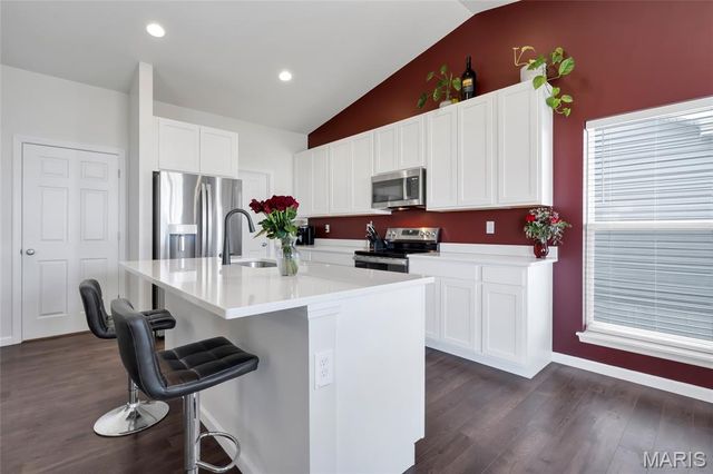 406 Honor Hill Drive, Foristell, MO 63348