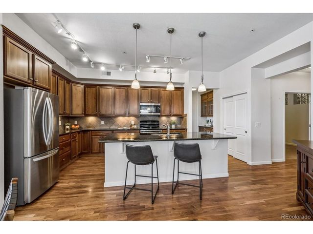 7820 Inverness Blvd 301, Englewood, CO 80112