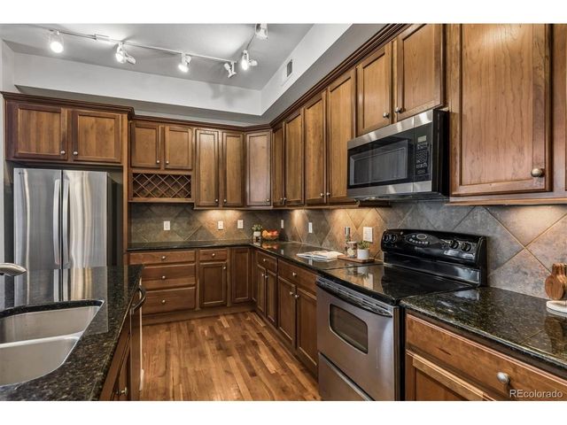 7820 Inverness Blvd 301, Englewood, CO 80112