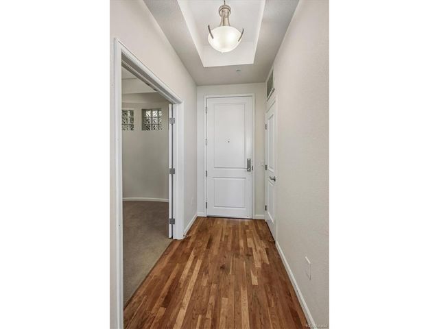 7820 Inverness Blvd 301, Englewood, CO 80112