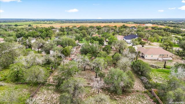 95 Nine Patch, Poteet, TX 78065