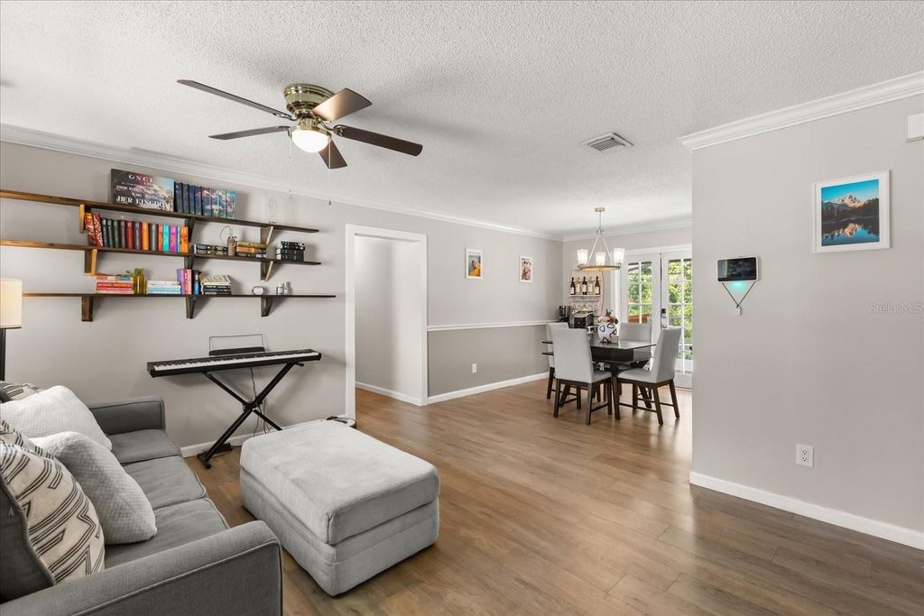 Image 2 of property listing at 1360 WESTDALE AVENUE, Winter Park, FL 32792