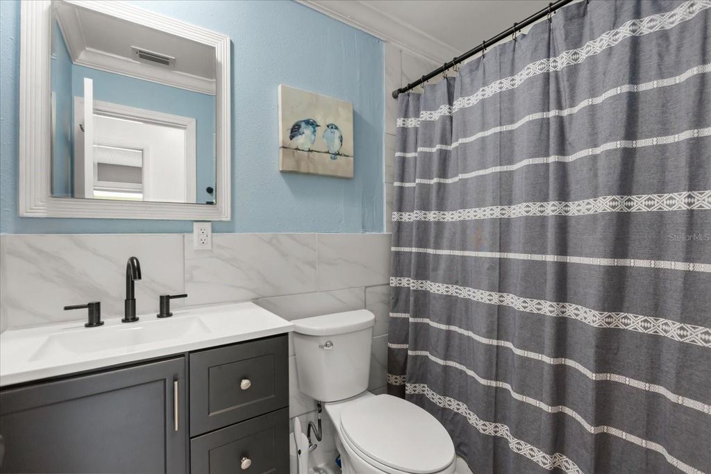 Image 12 of property listing at 1360 WESTDALE AVENUE, Winter Park, FL 32792