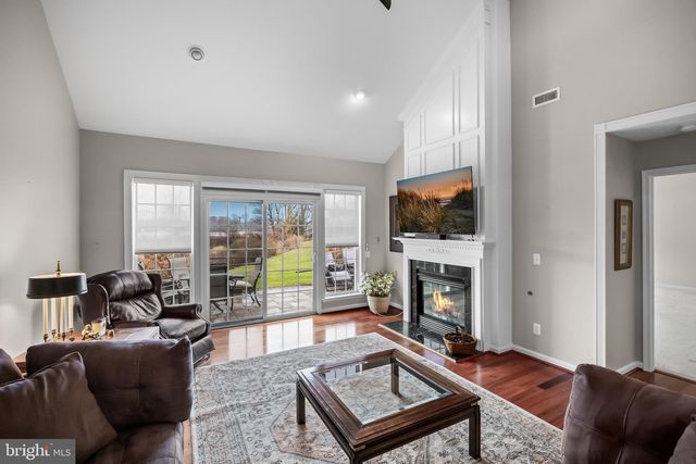 77 PENNINGTON, Delanco, NJ 08075