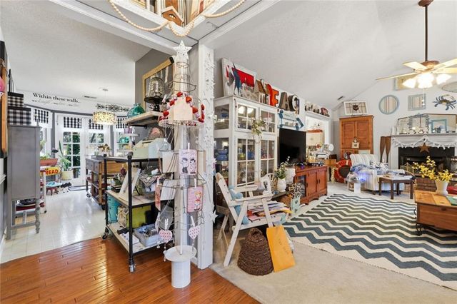 2526 Shiloh Court West, Kennesaw, GA 30152