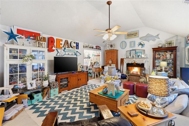 2526 Shiloh Court West, Kennesaw, GA 30152