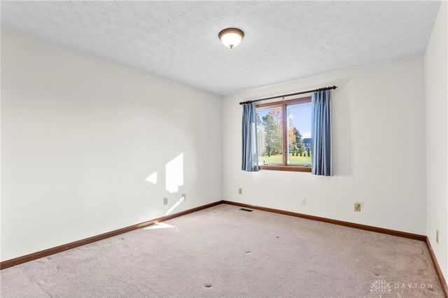 892 Little Sugar Creek Road, Dayton, OH 45440