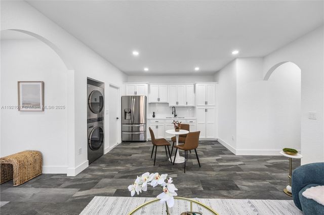 12904 SW 222nd St, Miami, FL 33170