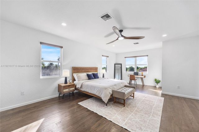 12904 SW 222nd St, Miami, FL 33170