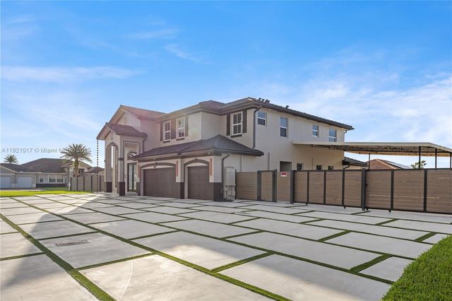 12904 SW 222nd St, Miami, FL 33170