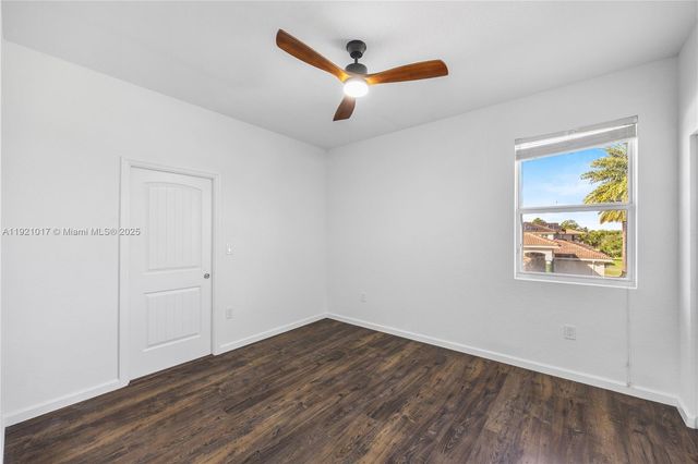 12904 SW 222nd St, Miami, FL 33170