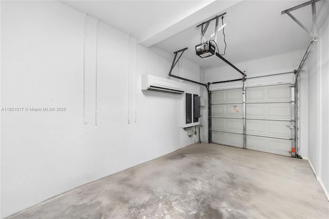 12904 SW 222nd St, Miami, FL 33170