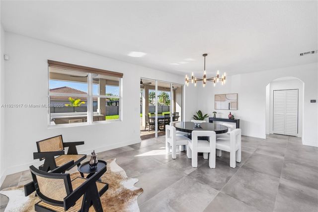 12904 SW 222nd St, Miami, FL 33170