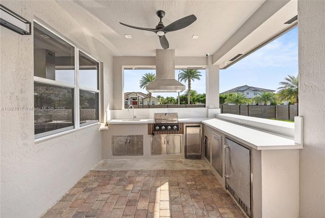 12904 SW 222nd St, Miami, FL 33170