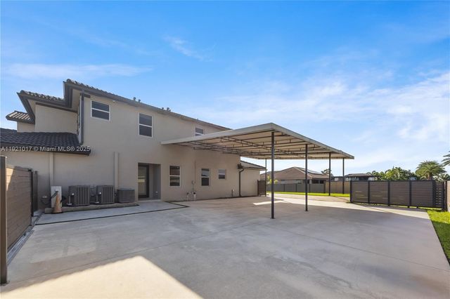 12904 SW 222nd St, Miami, FL 33170