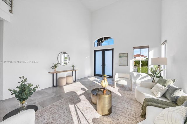 12904 SW 222nd St, Miami, FL 33170