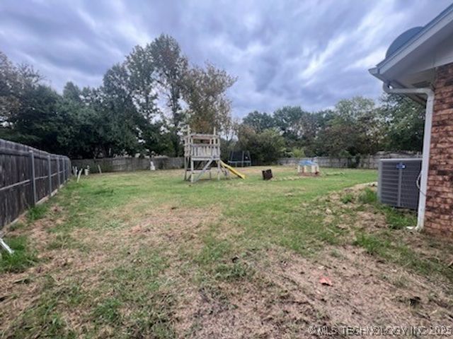 2404 S Maywood Drive, Claremore, OK 74017