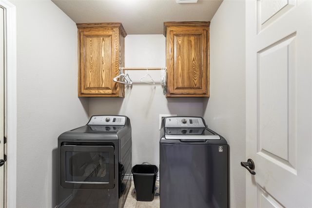 903 Winding Road, Granbury, TX 76049