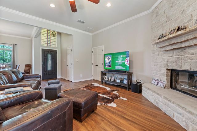 903 Winding Road, Granbury, TX 76049