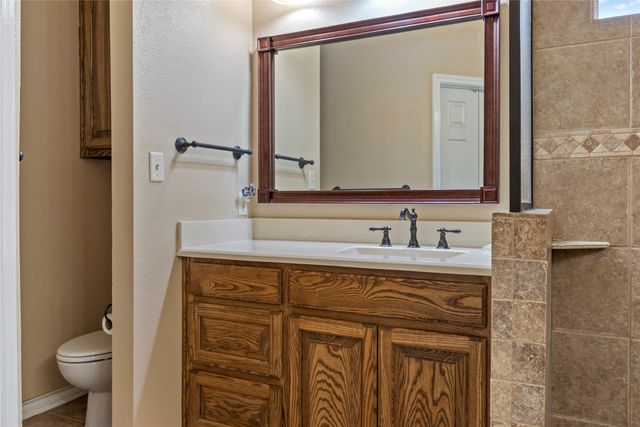 903 Winding Road, Granbury, TX 76049