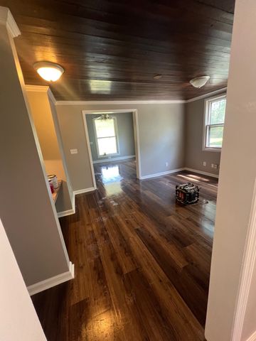 1341 Veterans Pkwy, Murfreesboro, TN 37128