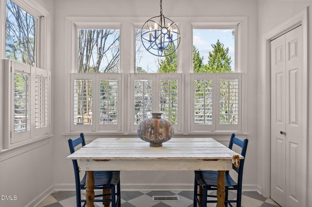 9 Eastwind Place, Chapel Hill, NC 27517