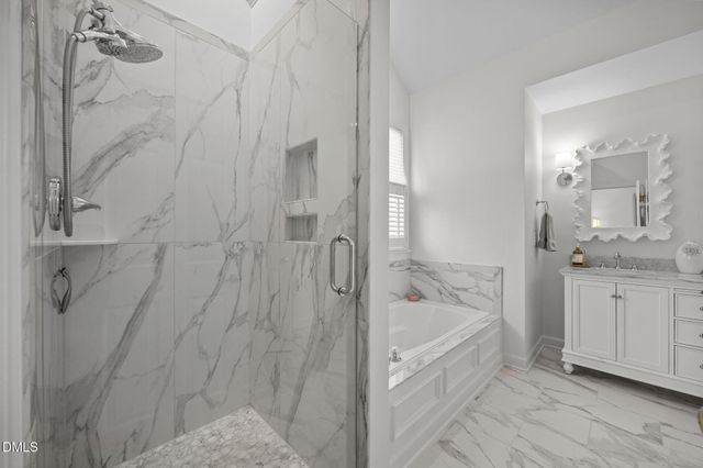 9 Eastwind Place, Chapel Hill, NC 27517