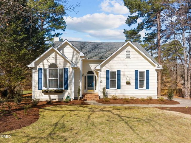 9 Eastwind Place, Chapel Hill, NC 27517