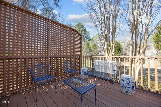 9 Eastwind Place, Chapel Hill, NC 27517