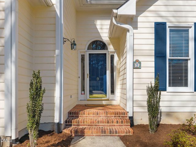 9 Eastwind Place, Chapel Hill, NC 27517
