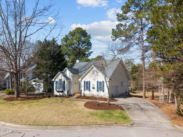 9 Eastwind Place, Chapel Hill, NC 27517