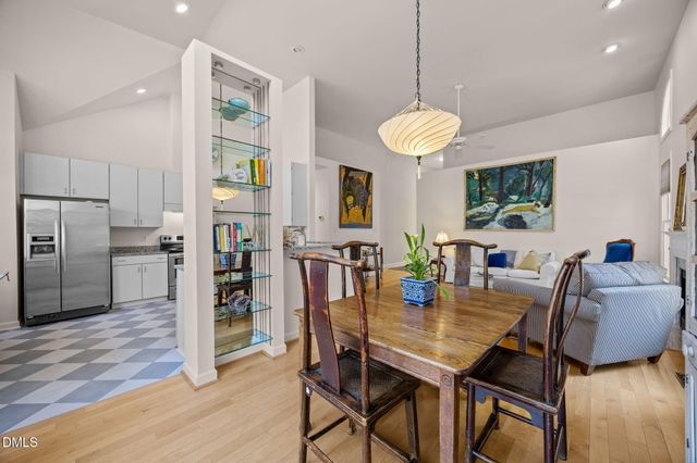 9 Eastwind Place, Chapel Hill, NC 27517