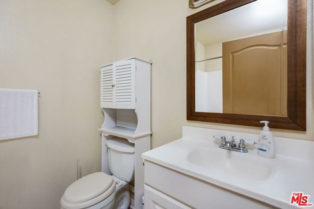 7100 La Tijera Boulevard B101, Los Angeles, CA 90045