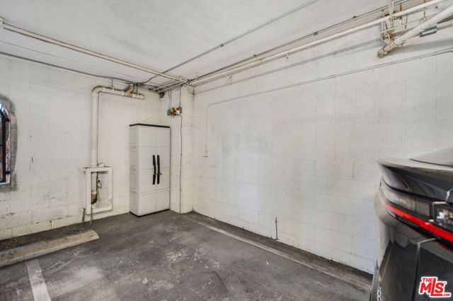 7100 La Tijera Boulevard B101, Los Angeles, CA 90045