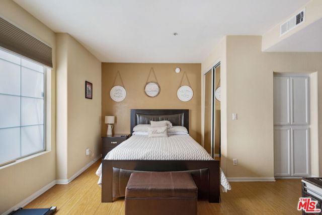 7100 La Tijera Boulevard B101, Los Angeles, CA 90045