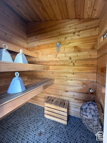 2284 N 740 E, North Logan, UT 84341