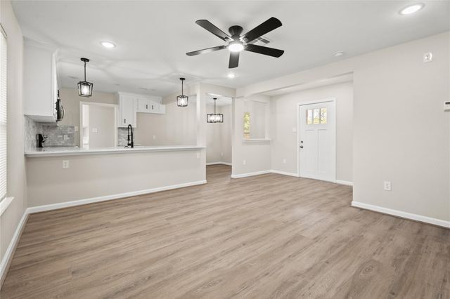 1708 Miami Road, Pasadena, TX 77502