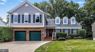1128 HALESWORTH DR, Rockville, MD 20854
