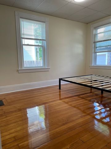 11 Wellingston Street 11, Waltham, MA 02451