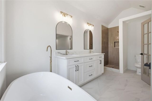 9380 Grace Lake Drive, Douglasville, GA 30135