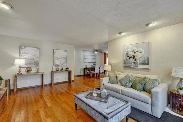 1058 Fleetwood Drive, San Jose, CA 95120
