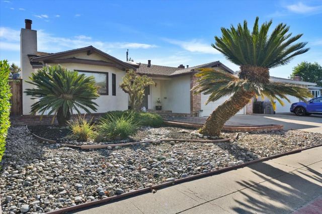 1058 Fleetwood Drive, San Jose, CA 95120