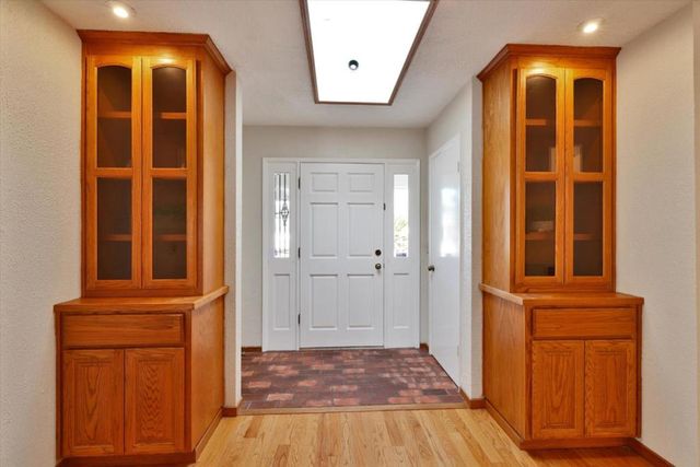 1058 Fleetwood Drive, San Jose, CA 95120