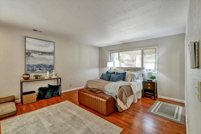 1058 Fleetwood Drive, San Jose, CA 95120