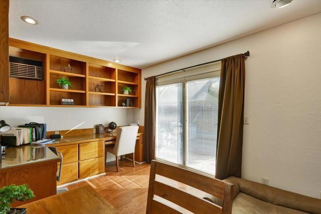 1058 Fleetwood Drive, San Jose, CA 95120
