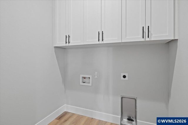 1026 Sassafras St, Independence, OR 97351